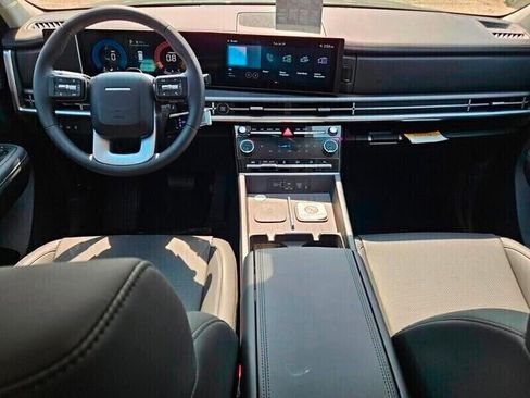 New 2026 Hyundai Santa Fe SEL FWD image 8