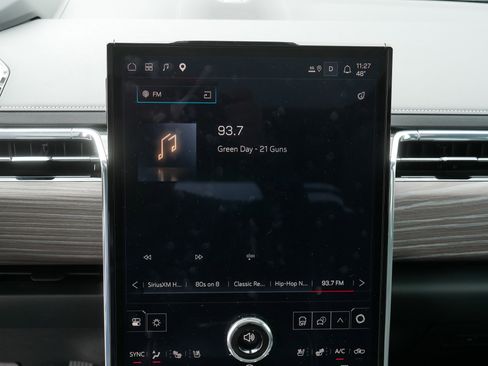 Used 2025 GMC Sierra EV Denali AWD/4WD image 22