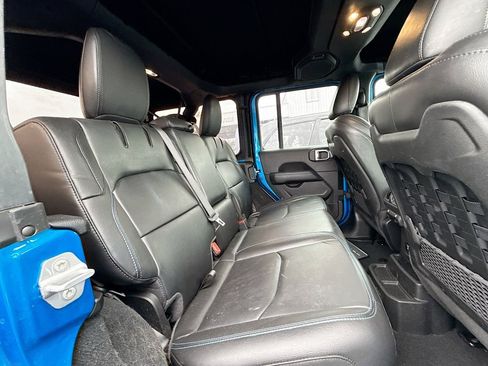 Used 2022 Jeep Wrangler Unlimited Rubicon 4xe w/ Steel Bumper Group image 27