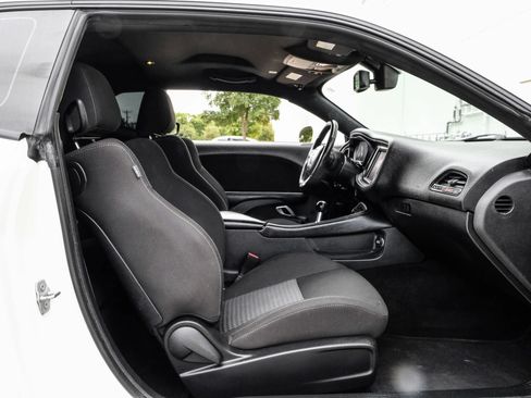Used 2021 Dodge Challenger R/T Scat Pack RWD image 37