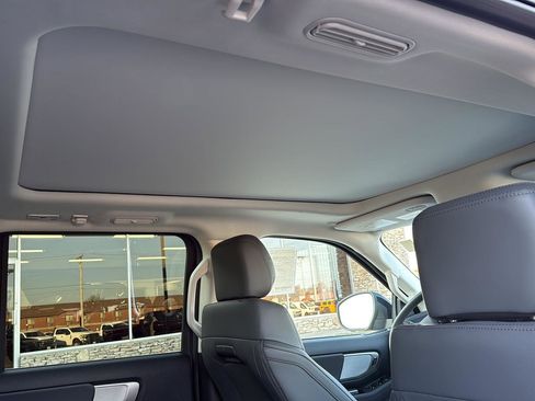 New 2025 Ford Expedition Max Active image 17