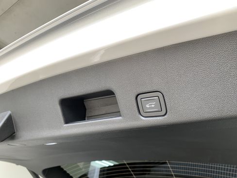 New 2026 Chevrolet Traverse LT w/ Driver Confidence Package image 51