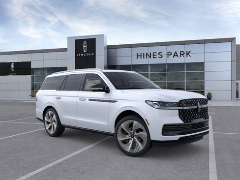 New 2026 Lincoln Navigator Black Label image 7