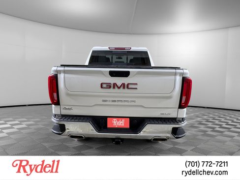 Used 2022 GMC Sierra 1500 SLT w/ SLT Premium Plus Package image 4