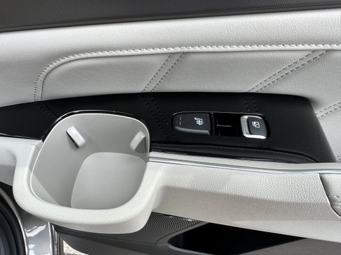 New 2026 Kia Sorento SX Prestige AWD/4WD image 24
