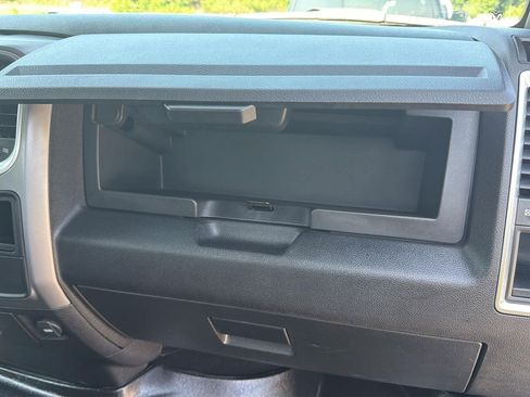Used 2022 RAM 1500 Warlock AWD/4WD image 36