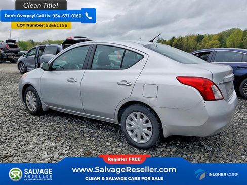 Used 2012 Nissan Versa SV FWD image 3