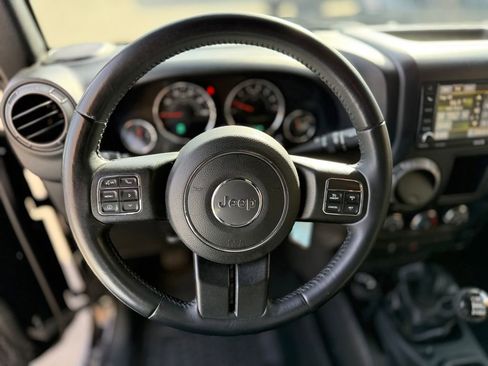 Used 2017 Jeep Wrangler Unlimited Sport w/ Connectivity Group image 6