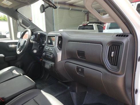 Used 2019 Chevrolet Silverado 1500 W/T RWD image 10