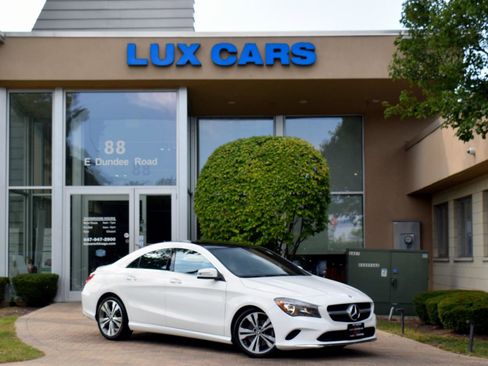 Used 2019 Mercedes-Benz CLA 250 4MATIC image 1