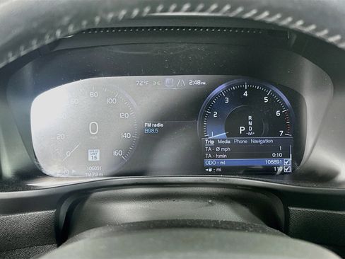 Used 2020 Volvo XC40 T4 Momentum FWD image 18