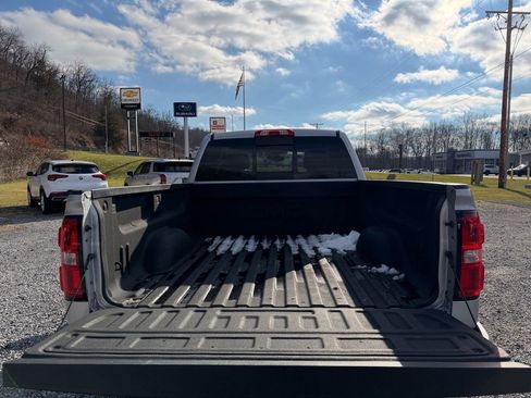 Used 2017 GMC Sierra 1500 SLE w/ SLE Value Package image 26