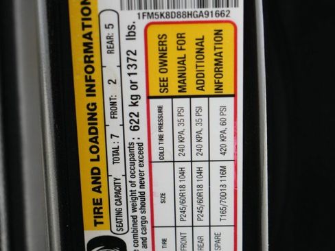 Used 2017 Ford Explorer XLT w/ Equipment Group 201A image 32