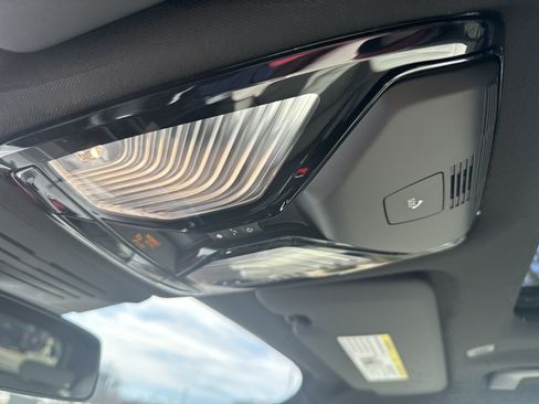 New 2026 BMW X5 xDrive50e AWD/4WD image 23