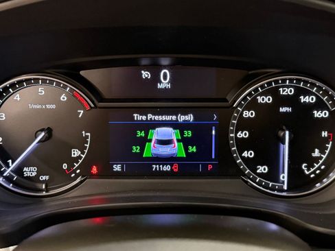 Used 2020 Cadillac XT4 Premium Luxury w/ Driver Awareness Package FWD image 21