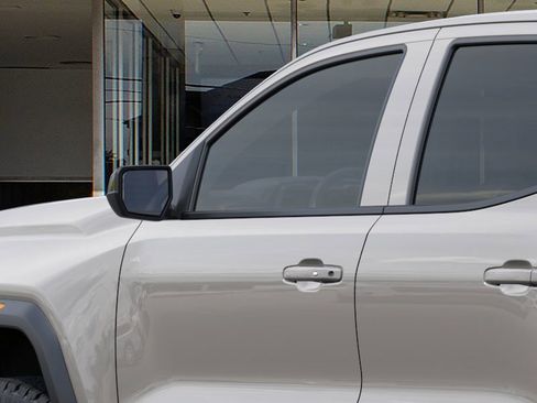 New 2026 GMC Canyon AT4 AWD/4WD image 12