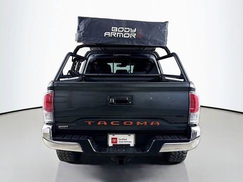 Certified 2023 Toyota Tacoma TRD Off-Road image 7