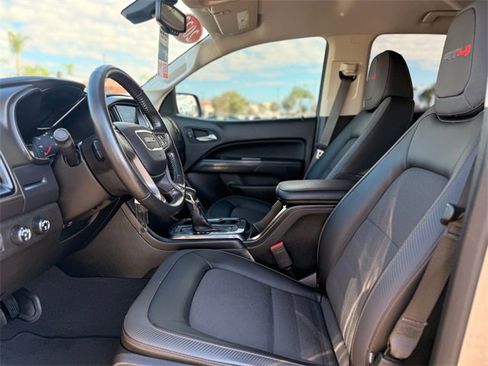 Used 2022 GMC Canyon AT4 w/ Trailering Package image 15