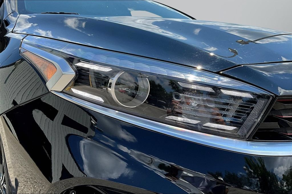 Used 2023 Kia Forte GT-Line w/ GT-Line Premium Package FWD image 31