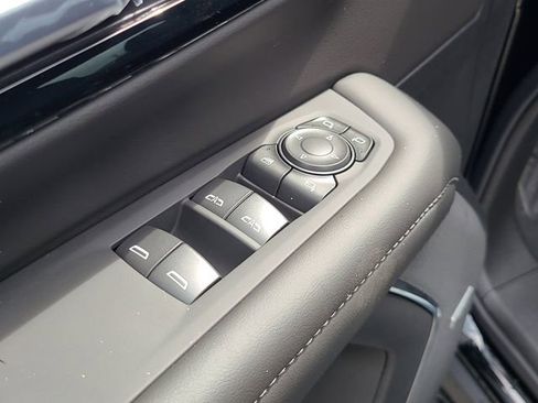 New 2026 Chevrolet Suburban LT w/ Comfort Package RWD image 18