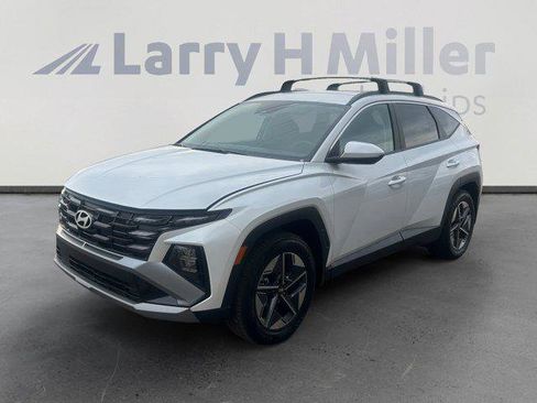 New 2026 Hyundai Tucson SEL FWD image 1