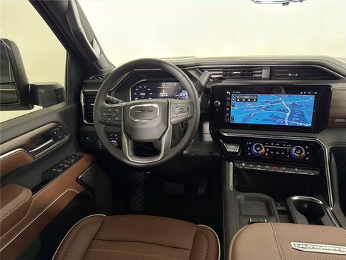 New 2026 GMC Sierra 2500 Denali Ultimate AWD/4WD image 23