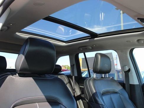 Used 2024 Jeep Grand Cherokee Limited image 30