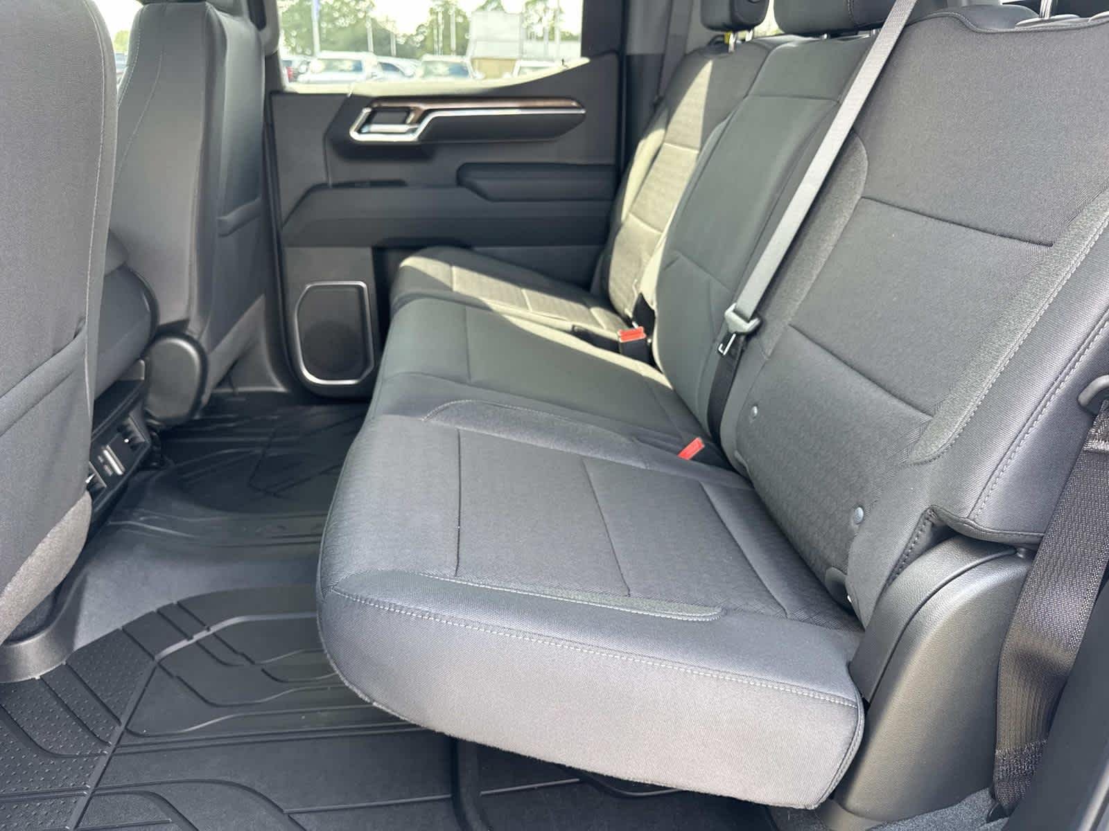 New 2026 Chevrolet Silverado 1500 RST w/ RST Select Package RWD image 8