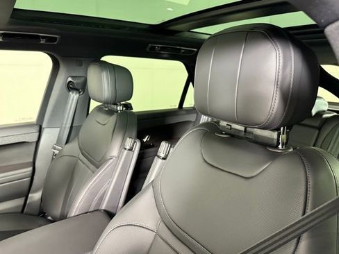 New 2026 Land Rover Range Rover Sport Dynamic SE AWD/4WD image 6