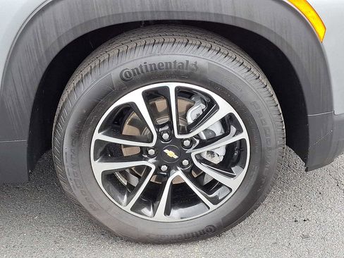 Used 2025 Chevrolet TrailBlazer LT image 8