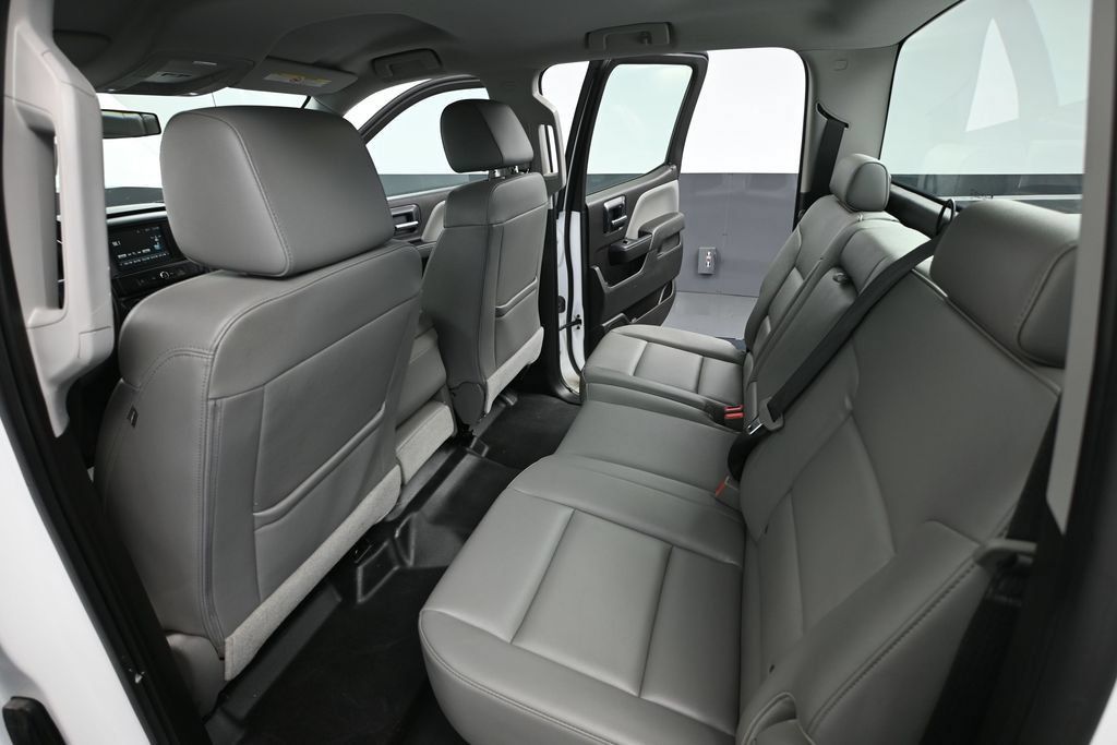 Used 2018 Chevrolet Silverado 2500 W/T RWD image 26