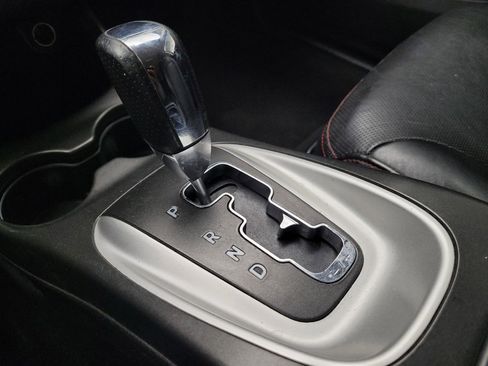 Used 2017 Dodge Journey GT w/ Driver Convenience Group FWD image 26