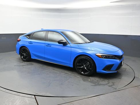 Used 2024 Honda Civic Sport image 8