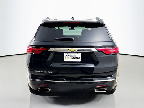 Used 2023 Chevrolet Traverse High Country image 7