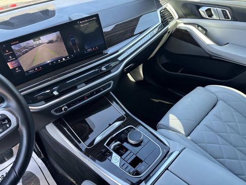 Certified 2024 BMW X5 xDrive40i w/ M Sport Package image 28