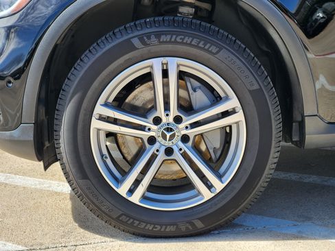 Certified 2022 Mercedes-Benz GLC 300 4MATIC image 12