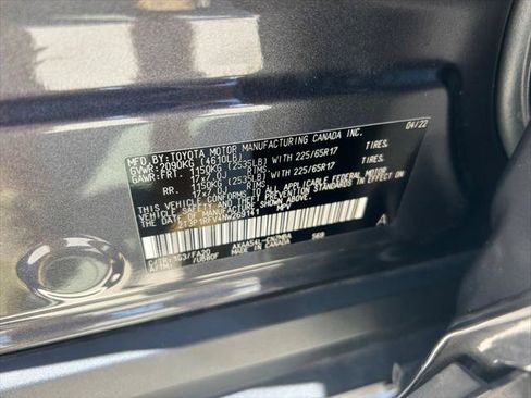 Certified 2022 Toyota RAV4 XLE w/ Convenience Package AWD/4WD image 10