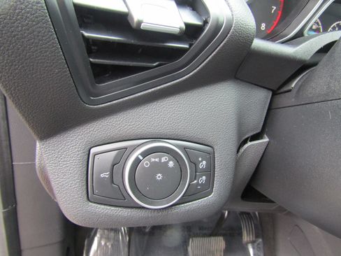 Used 2017 Ford Escape S FWD image 19