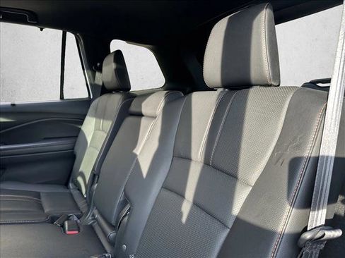 Used 2023 Honda Passport TrailSport image 23