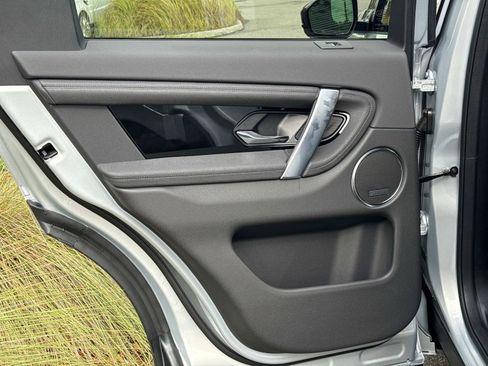 Certified 2025 Land Rover Discovery Sport S image 12