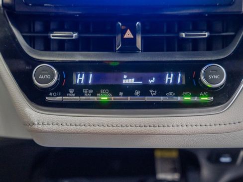 Used 2023 Toyota Corolla XSE image 20