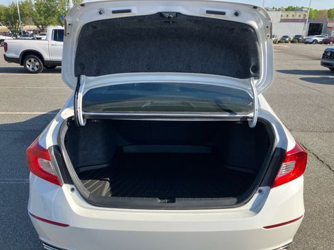 Used 2021 Honda Accord Sport image 19