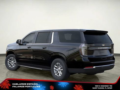 New 2026 Chevrolet Suburban LT w/ Comfort Package AWD/4WD image 4
