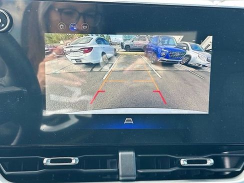 New 2026 Chevrolet Equinox LT w/ Midnight Edition image 13