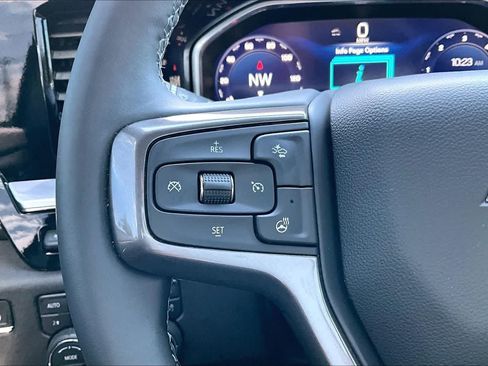 Used 2026 Chevrolet Silverado 2500 High Country w/ Technology Package AWD/4WD image 25