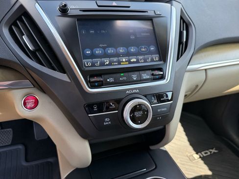 Used 2020 Acura MDX SH-AWD w/ Technology Package image 17