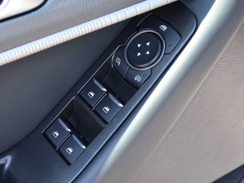 Used 2026 Ford Explorer ST-Line RWD image 17