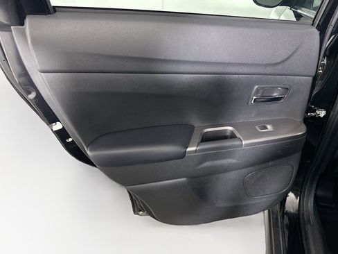 Used 2024 Mitsubishi Outlander Sport SE image 25