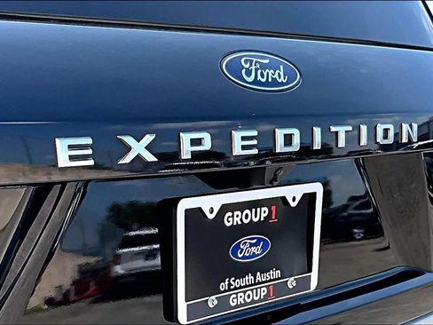 Certified 2025 Ford Expedition Active RWD image 12