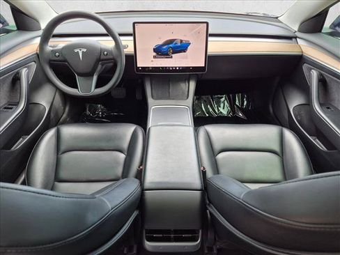 Used 2023 Tesla Model 3 Standard Range RWD image 17